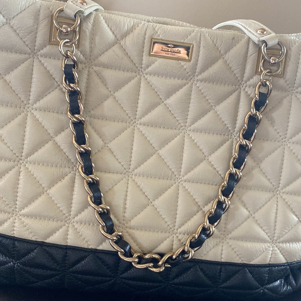 Kate Spade Chain Two-tone Leather Quilted Tote